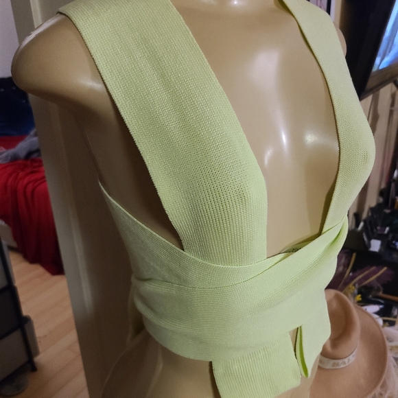 Top - Picture 5 of 6